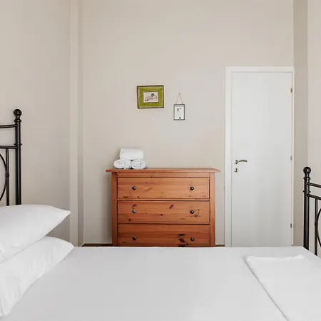 F & B Collection - Flat For 4 Апартамент *